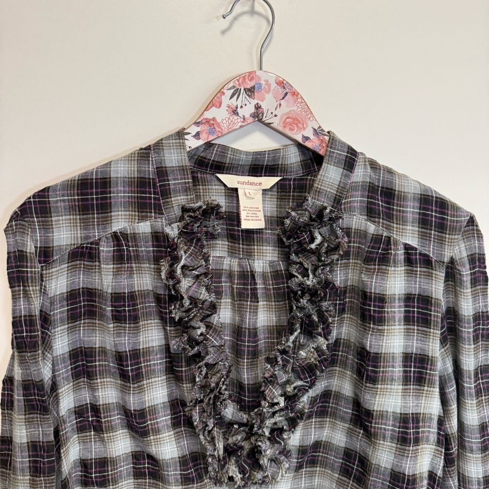 SUNDANCE Womens L Gray Purple Plaid Top Ruffle Raw Neckline Large - Picture 2 of 6
